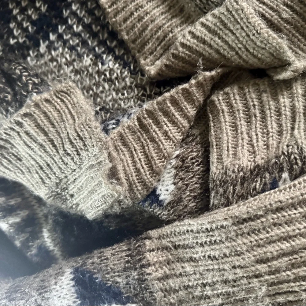 Jack l Asymmetrical High-Low l Cardigan l Size:Small - Picture 6 of 6